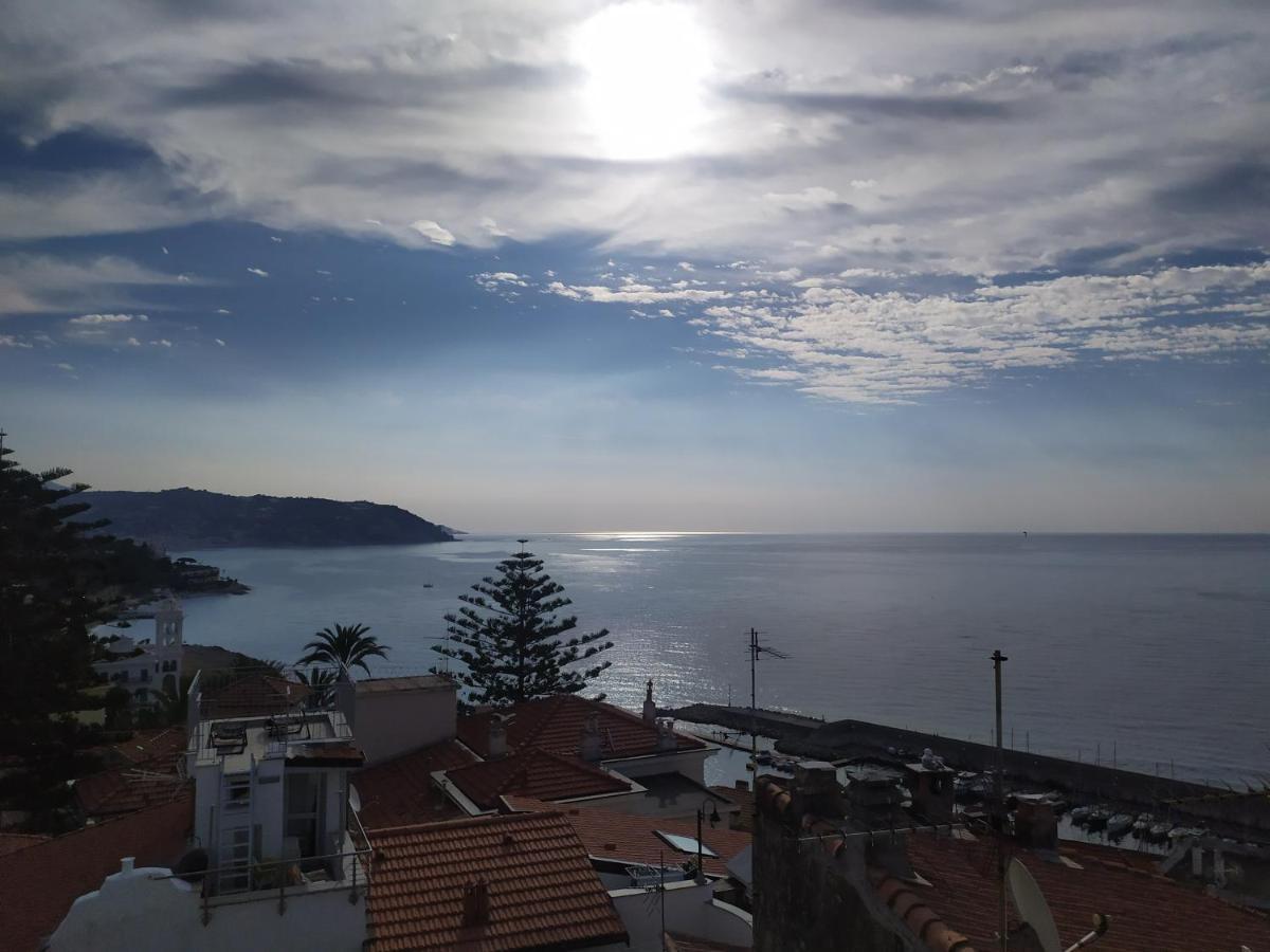 La Terrazza Bed and Breakfast Bordighera Buitenkant foto